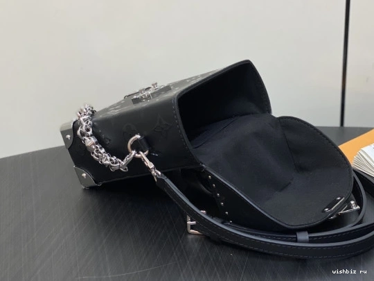 WIS VUITTON Box Camera Canvas Monogram LOUIS 0225